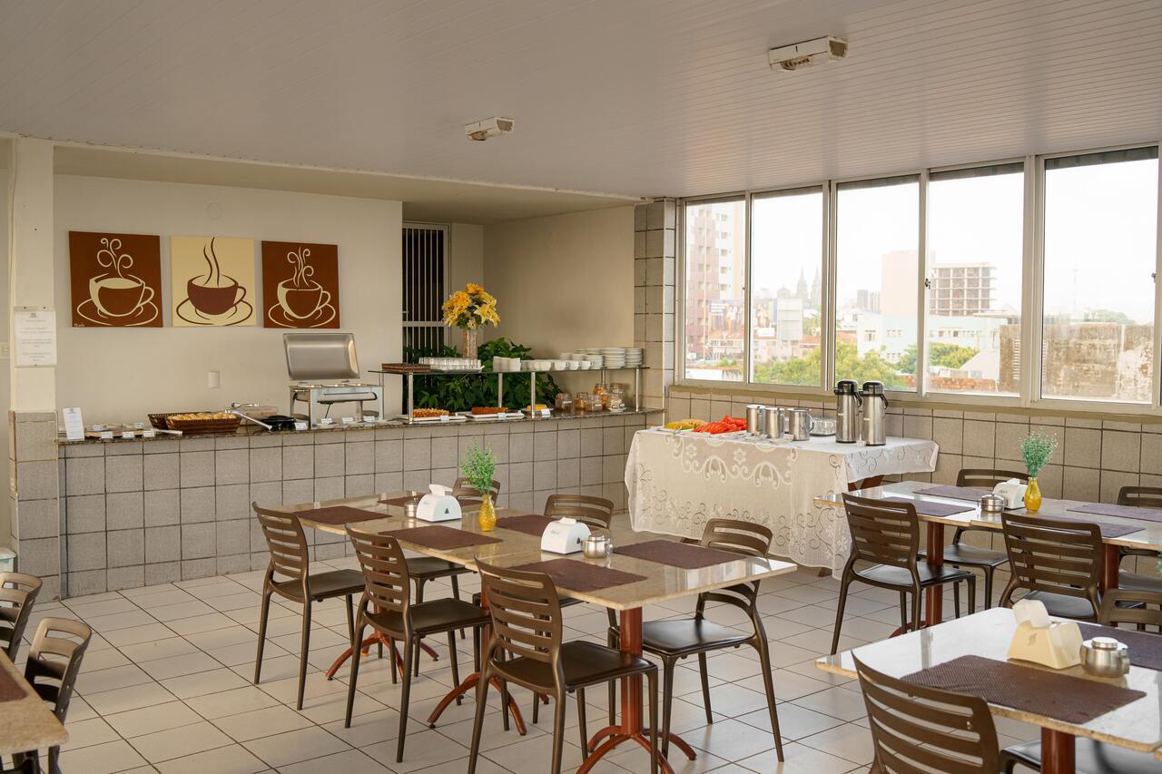 Hotel Iracema Mar